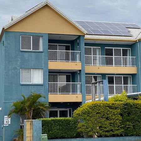 Homely Inn Queen St Gold Coast Buitenkant foto