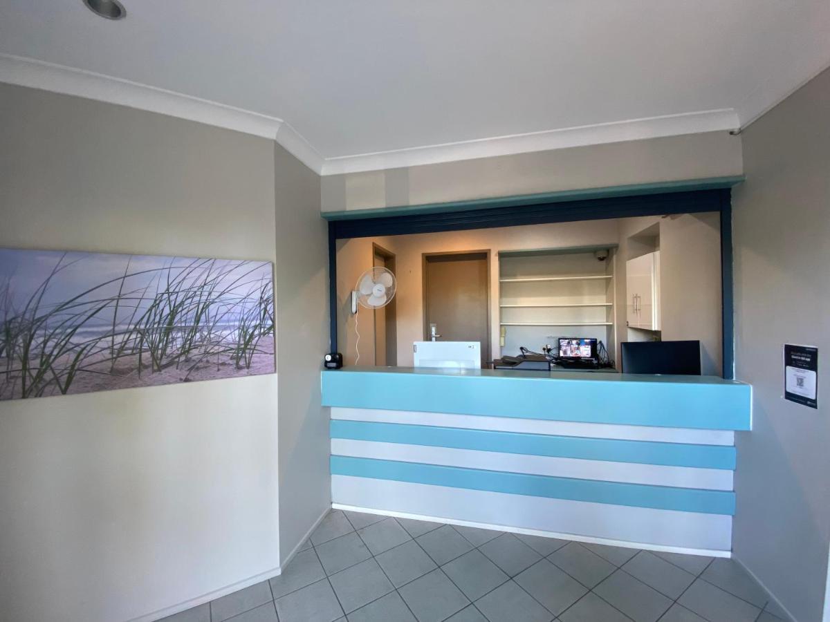 Homely Inn Queen St Gold Coast Buitenkant foto